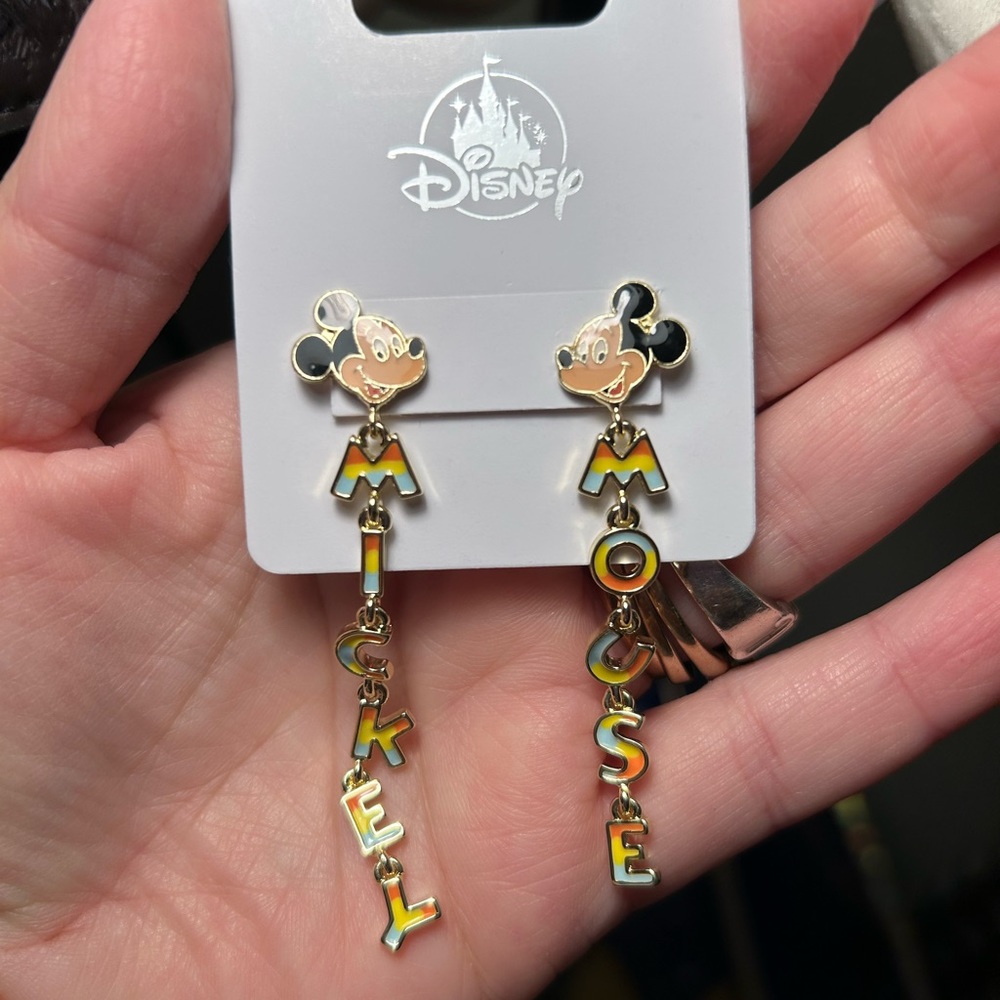 Mickey Mouse tie dyed earrings, gold toned, Disney parks✨